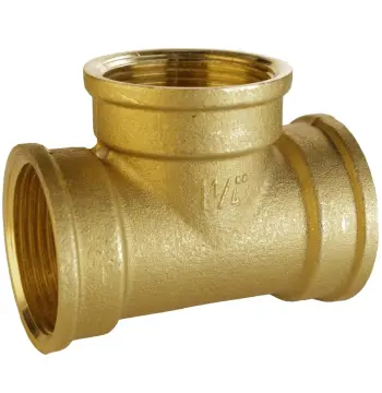 Тройник 1 1/4″ВВВ латунный A0208-1А