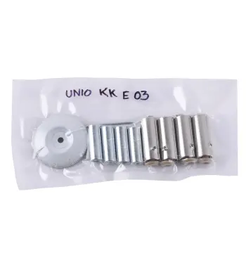 UNIO KK E 03 Комплект креплений полотенцесушителя электрического. Хром